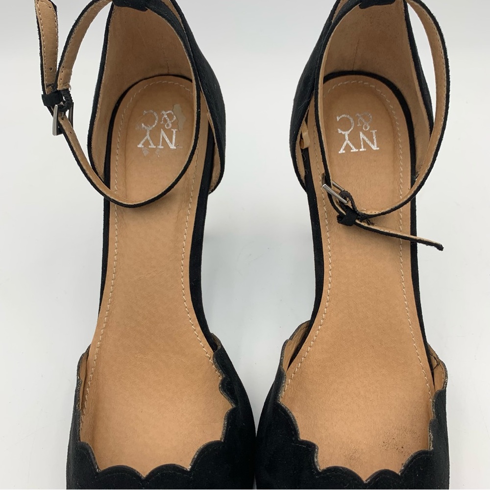 NY&C High Heels Black Faux Suede‎ Women 9.5 Stiletto Ankle Strap Scalloped EUC - Picture 7 of 11
